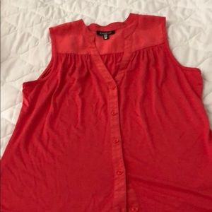 Bebe NO SLEEVES blouse
